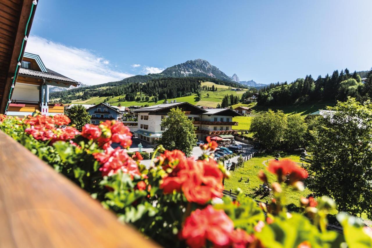 Alpenhotel Wurzer Filzmoos Buitenkant foto